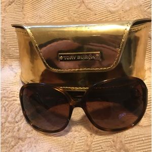 Tory Burch Logo Sunglasses with Gold Case. Worn Once. EUC!